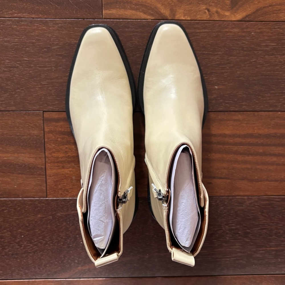 Franco Sarto Dalden Leather Bootie - Picture 2 of 6